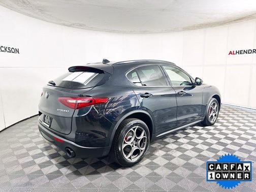 2022 Alfa Romeo Stelvio Sprint