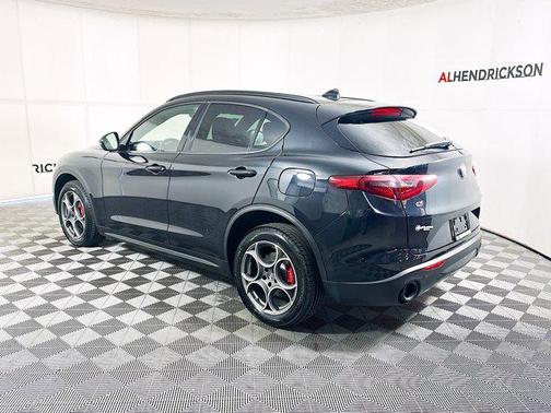2022 Alfa Romeo Stelvio Sprint