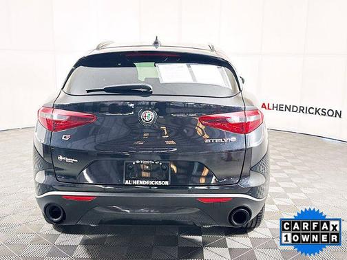 2022 Alfa Romeo Stelvio Sprint