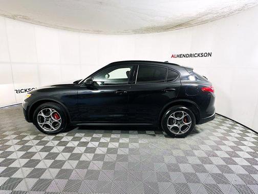 2022 Alfa Romeo Stelvio Sprint