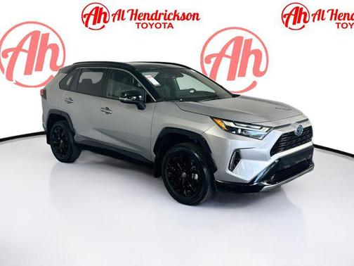 2024 Toyota RAV4 Hybrid SE