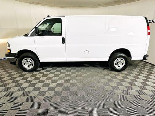 2024 Chevrolet Express 2500 RWD 2500 Regular Wheelbase WT