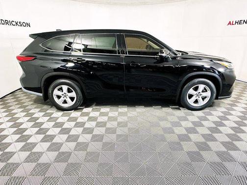 2021 Toyota Highlander L