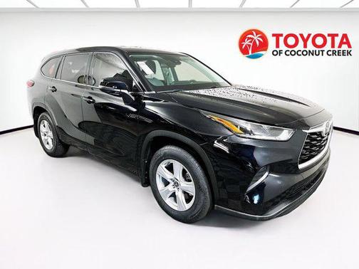 2021 Toyota Highlander L