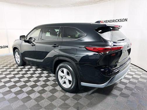2021 Toyota Highlander L