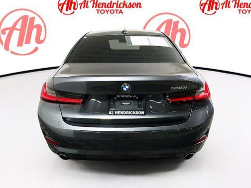 2020 BMW 330 330i