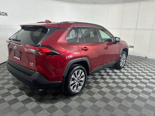 2024 Toyota RAV4 XLE Premium