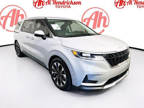 2024 Kia Carnival EX