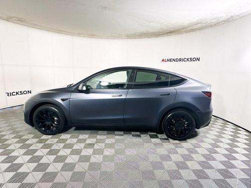 2024 Tesla Model Y Long Range Dual Motor All-Wheel Drive