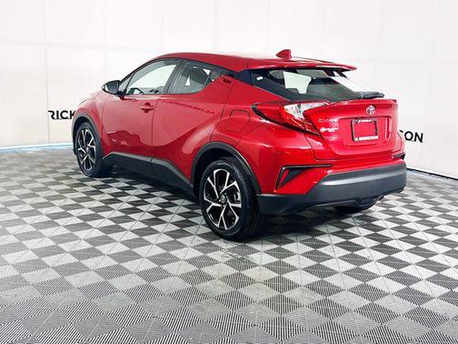 2021 Toyota C-HR XLE