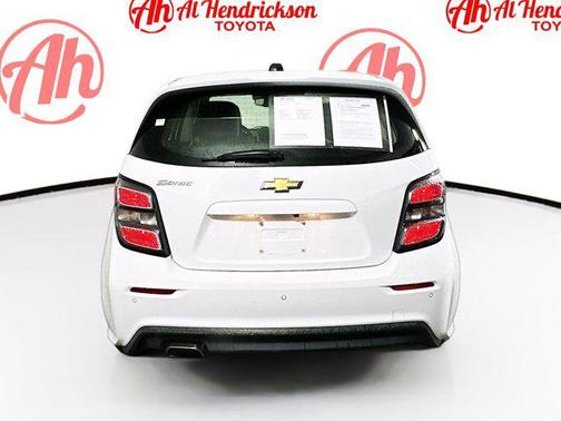 2020 Chevrolet Sonic FWD Hatchback 1FL 5-Door