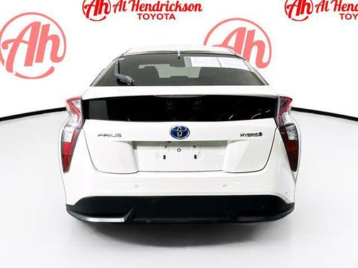 2018 Toyota Prius Three Touring