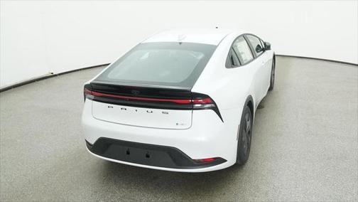 2025 Toyota Prius LE