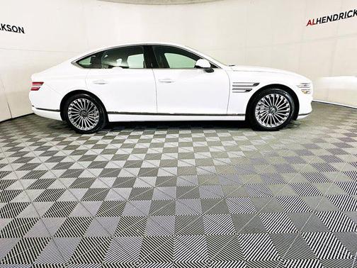 2024 Genesis Electrified G80 Advanced