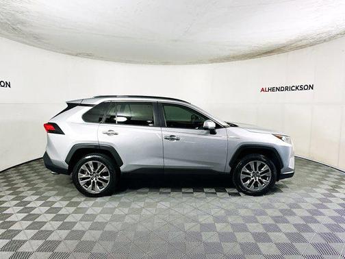 2020 Toyota RAV4 Limited