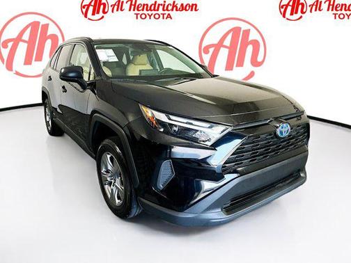2024 Toyota RAV4 Hybrid LE