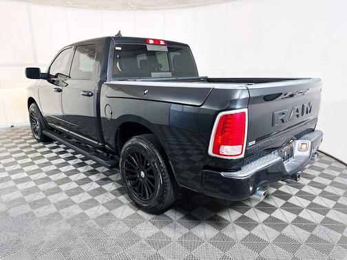 Brilliant Black Crystal Pearlcoat 2016 RAM 1500 Longhorn