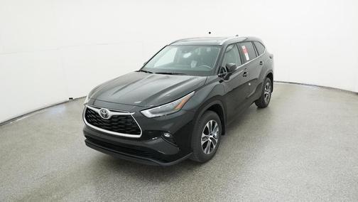 2026 Toyota Highlander XLE