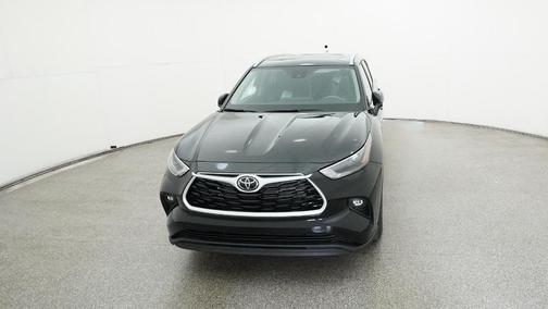 2026 Toyota Highlander XLE