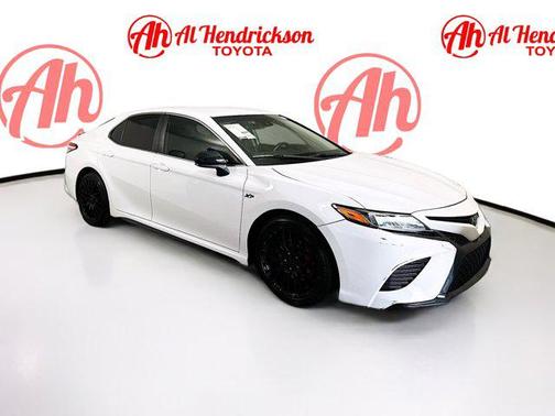 2020 Toyota Camry SE