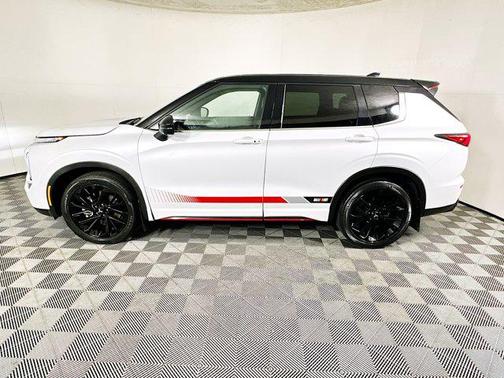 2024 Mitsubishi Outlander SE Black Edition S-AWC