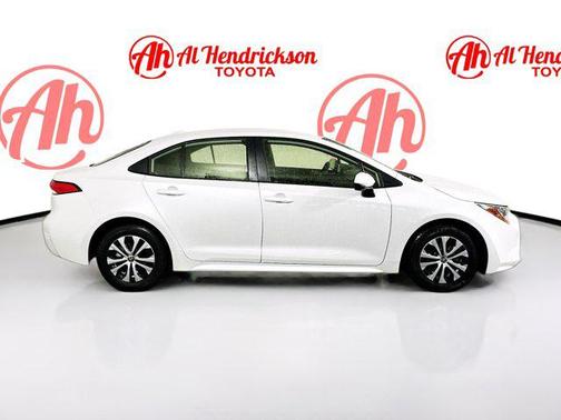 2022 Toyota Corolla Hybrid LE