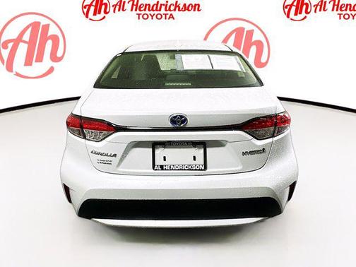 2022 Toyota Corolla Hybrid LE