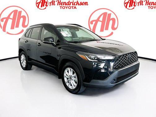 2024 Toyota Corolla Cross LE