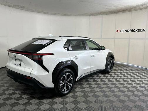 2024 Toyota bZ4X Limited