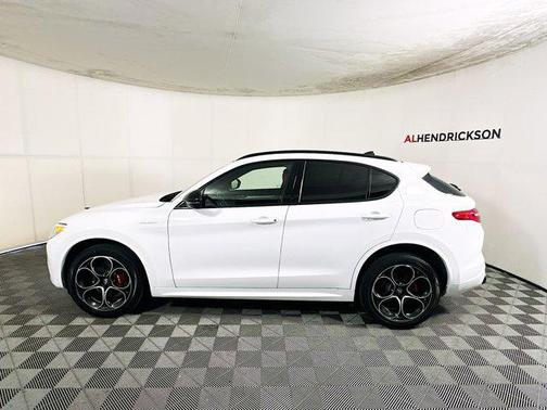 2022 Alfa Romeo Stelvio Ti