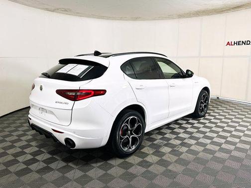 2022 Alfa Romeo Stelvio Ti
