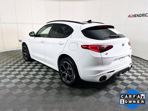 2022 Alfa Romeo Stelvio Ti