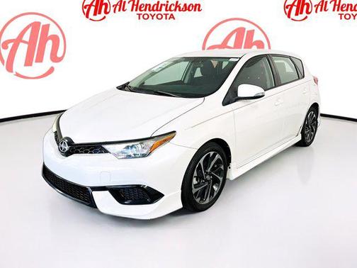 2016 Scion iM Base