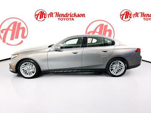2024 BMW 530 i
