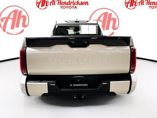 2024 Toyota Tundra Hybrid Platinum