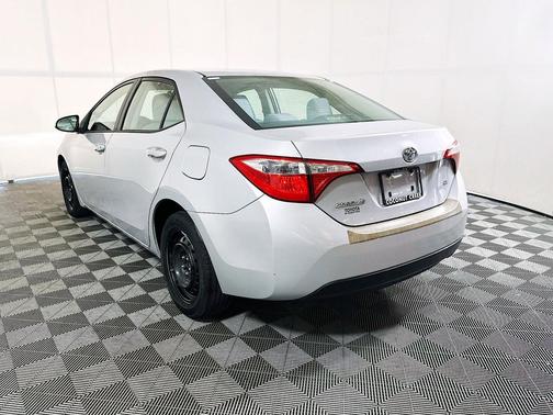 Classic Silver Metallic 2014 Toyota Corolla LE
