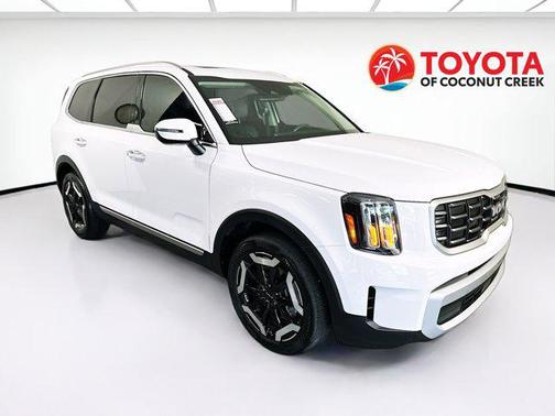 Glacial White Pearl 2025 Kia Telluride S