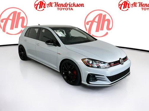 2021 Volkswagen Golf GTI 2.0T SE DSG