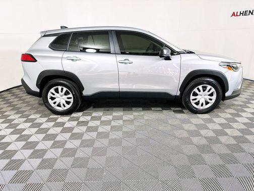 2024 Toyota Corolla Cross L