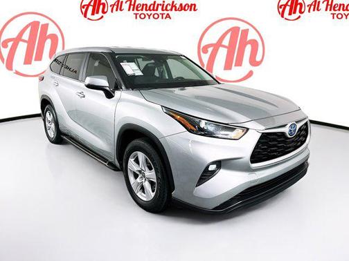 2023 Toyota Highlander Hybrid LE