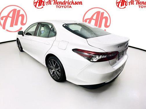 2022 Toyota Camry XLE