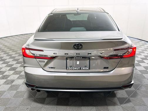 Heavy Metal 2025 Toyota Camry SE