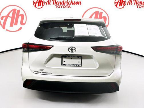 2021 Toyota Highlander L