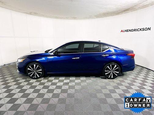 2020 Nissan Altima SR FWD