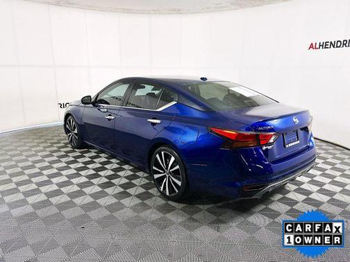 2020 Nissan Altima SR FWD