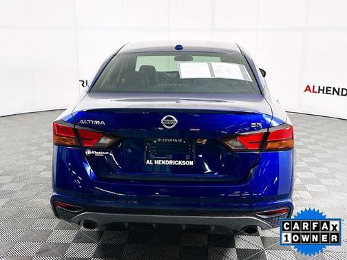 2020 Nissan Altima SR FWD