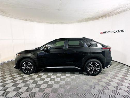 2024 Toyota bZ4X XLE