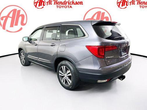 2017 Honda Pilot EX