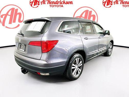 2017 Honda Pilot EX