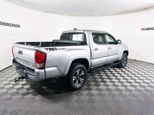 2017 Toyota Tacoma SR5